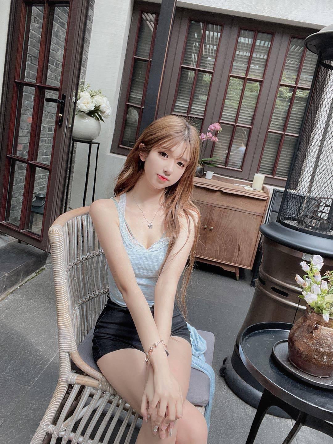 杭州高颜值小可爱甜美惹人爱