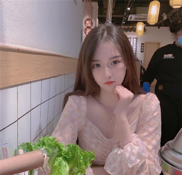 兼职小学妹越艹越紧真是爽啊，Sao.货.就是不一样，那感受.相当美妙